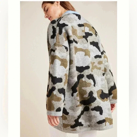 Anthropologie Vera Camo Cardigan in Moss Size Medium - Picture 10 of 16